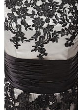 cheap Cocktail Dresses-Ball Gown Evening Gown Elegant Dress Formal Evening Ankle Length Half Sleeve Jewel Neck Fall Wedding Guest Lace with Lace Insert Appliques  dress to impress Dresses