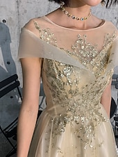 billiga Långa klänningar och gowns-A-linje Golvlång Balklänningar Elegant Kortärmad Prydd med juveler Bröllopsgäst Bröllopsfest Tyll med Plisserat Applikationsbroderi