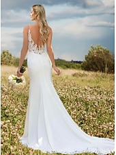 preiswerte Hochzeiten &amp; Feste-Strand Hochzeit Verlobung Offener Rücken Sexy formelle Hochzeitskleider Meerjungfrau V-Ausschnitt Ärmellos Gerichtsschleppe Spitze Brautkleider mit Applikationen 2025