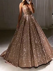 billiga GUL-Ballgown baldräkter lyxig klänning quinceanera födelsedag svep-/borstsläp ärmlös V-hals tyl V-bak med paljetter maskeraddräkt