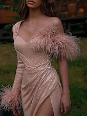 billige Rosa-Havfrue Paillett Kveldsdrakt Maxi Kjole Bryllupsgjest Bryllupsfest Sveip  Børste Tog Lang Erme En Skulder med Fjær Krystaller Masquerade Kjole