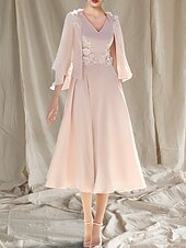 abordables Avec veste-Robe de mère de la mariée en A-line Deux pièces Invité de mariage Église Élégante Col V Longueur thé Chiffon Sans manches Veste incluse avec appliques 2025 taille sur mesure gratuite