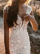 economico abiti da sposa casual-Vestito da sposa semplice da spiaggia sirena scollatura a V maniche a cappuccio strascico di corteo abiti da sposa in pizzo con applicazioni 2025
