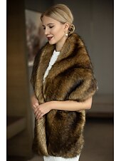 levne Kožešinová bolerka-Šály svatební přehozy elegantní aby vás udržely v teple bez rukávů svatební přehozy z umělé kožešiny s peřím pro svatební šaty na podzim a zimu aby ohromily