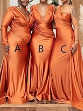 preiswerte Brautjungfernkleider-Schlauchkleid Brautjungfernkleid V Ausschnitt / Ein-Schulter Langarm Elegant Bodenlange Schleppe Spandex mit Falten / Einfarbig 2022