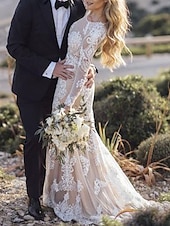 preiswerte lässige Brautkleider-Strandhochzeit Strand Einfaches Hochzeitskleid in Farbe Boho Hochzeitskleider Meerjungfrau Scoop Ausschnitt Lange Ärmel Gericht Zug Spitze Brautkleider Mit Applikationen