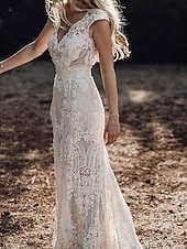 economico abiti da sposa casual-Matrimonio sulla spiaggia Abito da sposa semplice boho Abito sirena Scollatura a V Manica a cappuccio Treno corto Pizzo Abiti da sposa con applicazioni di colore solido 2025