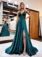 baratos Vestidos Baile Formatura-Vestidos de Formatura em A Vestido Império Convidada de Casamento Formal Cauda de Corte Sem Mangas Decote em V Cetim Costas Descobertas com Irmandade Aplicações 2025