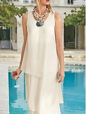economico Lunghezza del pavimento-Matrimonio in Spiaggia Abito Madre della Sposa Linea A Ospite di Matrimonio Elegante Semplice Collo a V Lunghezza Caviglia Chiffon Senza Maniche con Strati Colore Solido 2025 misura personalizzata