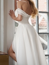 billiga Små vita klänningar-Strand Bröllop Bröllopsdusch Liten Vit Klänning Bröllopsdusch Klänningar Bröllopsklänningar A-Linje Off Shoulder Cap Ärmar Te Längd Chiffon Brudklänningar Med Rynkad Splitt Fram 2025