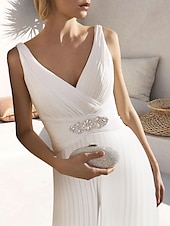 billige Buksedresser og jumpsuits-Jumpsuits Elegant Kjole Bryllupsgjester Sommer Ankellengde Uten Ermer V-Hals Chiffon Stige Bak med Bukser Krystaller