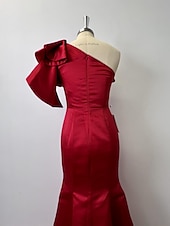 abordables ROUGE-Robe de Soirée Sirène Corsets Robe Invité de Mariage Formel Longueur de Sol Sans Manches Une Épaule Taffetas avec Volants Fleurs à l&#039;Épaule Robe Mascarade 2025