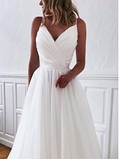 abordables Vestidos de novia de lujo-Vestidos de Boda en la Playa Casual Simples Vestidos de Boda Faldón Camiseta Sin Mangas Cola de Corte Chiffon Vestidos de Novia Con Pliegues