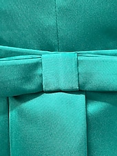 billiga Cocktailklänningar-A-Linjeklänningar Cocktailklänningar Elegant Klänning Formell Bröllopsgäst Te-längd 3/4 Långärmad V-Hals Satin med Fåll Derbyklänningar 2025