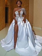 preiswerte Luxuriöse Hochzeitskleider-Formelle Hochzeitskleider Ballkleid ein Schulter reguläre Träger Schleppe Satin Brautkleider mit Perlen Schlitz vorne