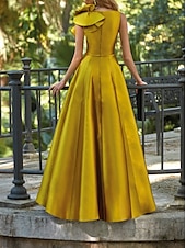economico GIALLO-Abito da sera A-Line per matrimonio in spiaggia elegante abito formale per matrimonio lunghezza del pavimento senza maniche scollo a V in raso con fiore sulla spalla