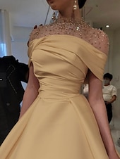 preiswerte Sekt-A-Linie Abendkleid Elegantes Kleid Formal Bodentiefe Kurzarm Illusion Ausschnitt Satin mit Raffung Perlen