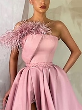 abordables NOIR-Robe de soirée A-Line noire robe à fente élevée robe formelle longueur de sol sans manches épaule unique satin avec fente en plumes 2025
