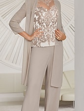economico Tailleur pantalone della mamma-Tuta  abito intero 3 pezzi madre della sposa invitata al matrimonio elegante collo illusion lungo fino al pavimento in chiffon pizzo maniche lunghe con arricciature colore solido taglia