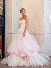 baratos Rosa-Vestido de Gala A-Line Elegante Vestido Formal Cauda de Corte Sem Mangas Sem Alças Tule com Pregas Pregas 2025