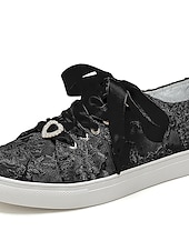 preiswerte Braut-Braut-Spitzen-Hochzeits-Sneaker – elegante elfenbeinfarbene Low-Top-Sneaker mit Satinband-Schnürsenkeln und Strass-Details für Bräute und besondere Anlässe