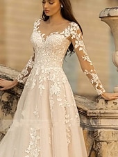 preiswerte Luxuriöse Hochzeitskleider-Strandhochzeit Strand Formal Hochzeitskleider A-Linie V-Ausschnitt Langarm Sweep  Brush Train Spitze Brautkleider mit Blume Einfarbig 2025