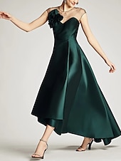 abordables Longueur de cheville-Robe de mariage invitée en A élégante robe de mariage invitée fête de mariage asymétrique sans manches décolleté en bijou satin avec fleur d&#039;épaule