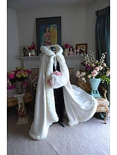 billige Kapper &amp; Kappene-Retro / vintage Kostymer i middelalderstil Renessanse Kappe hette kappe Sjale Viking Brude Elven Helfarge Kostyme Dame Keltisk Viking fantasi Bryllup Fest / aften Voksne Sjal Vår Høst Vinter