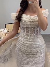olcso Bálruhá Estélyi ruhák-Minta Prom Ruhák Elegáns Ruha Formális Prom Padló Hosszú Rövid Ujjú Vállról Lezser Strasszos Ráncos Maszkabál Ruha