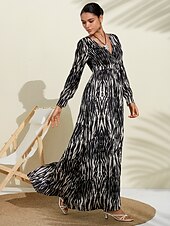 abordables Robe de cocktail-neva - robe longue trapèze en satin bulle à imprimé tacheté noir et blanc, col en V, manches longues