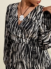 abordables Robe de cocktail-neva - robe longue trapèze en satin bulle à imprimé tacheté noir et blanc, col en V, manches longues