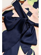 economico Abiti floreali-Maxi abito floreale per invitati a un matrimonio in raso con scollo a V e chiusura con zip
