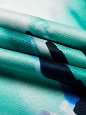 abordables Robes Rayés et Géométriques-robe longue femme col en V imprimé tie-dye bleu vert blanc fente latérale décontractée plage été fluide confortable polyvalent manches courtes tailles disponibles mode