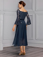 ieftine Seturi de rochii pentru mama-Rochie în două piese Fustă pentru mama miresei Invitat la nuntă Elegantă Rochie de petrecere pe umeri Lungime până la genunchi Chiffon Dantelă Mătase imitată Mâneci 3/4 cu fundițe 2025 mărime
