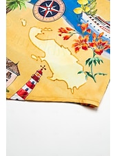 baratos Vestidos de Férias-Vestido curto de cetim com estampa gráfica de mapa costeiro