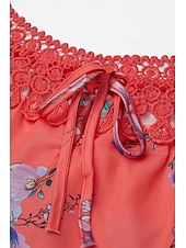 abordables Hauts en dentelle-Blouses en dentelle blanche élégante pour femmes blouses ajourées basiques florales imprimées courtes tops réguliers col en V décontractés romantiques petits tops pour l&#039;été vêtements de vacances