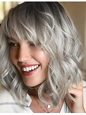 economico Parrucche trendy sintetiche-parrucca bob ondulata viola verde rosa con frangia parrucca viola ombre naturale capelli sintetici lunghezza delle spalle parrucche corte ricci per le donne