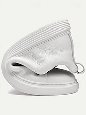 Weiße Slip-On-Sneaker aus Leder für Herren – minimalistisches Design mit bequemer Sohle für den Freizeitlook