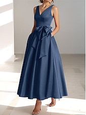 economico Abiti da cocktail-Abiti da cocktail A-Line per matrimoni in spiaggia abito elegante per ospiti di matrimoni Kentucky Derby lunghezza tè senza maniche scollatura a V con tasca in raso con fiocco(i) abiti Derby 2025