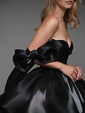 billiga Korta och mini klänningar-A-linje Kort mini Balklänningar Korsetter Prinsessa Ärmlös Smala axelband Helgdag Gradering Satäng med Rosett(er)