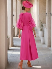 preiswerte Teelänge-A-Linie Brautmutterkleid Hochzeitsgast Eleganter Juwelenausschnitt Asymmetrisches Stretchgewebe Halbarm mit Feder freie Maßanfertigung