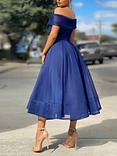 baratos Vestidos de Cocktail-Casamento na Praia Vestidos de Coquetel em A Linha Vestido Vintage Convidada de Casamento Comprimento Chá Sem Mangas Ombro à Mostra Tule com Pregas Vestidos Derby 2025