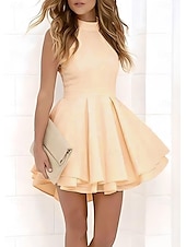 abordables Robes de bal de rentrée scolaire-Robe de retour à la maison A-Line robe élégante pour vacances de graduation courte  mini sans manches col halter satin avec plis