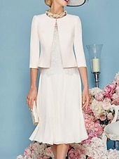 economico Set di abiti per la mamma-Due Pezzi Tubino Colonna Lunghezza al ginocchio Abito da invitata a nozze Abito da cerimonia per signora Manica 3/4 Collo gioiello Elegante Ospite di nozze Chiesa Chiffon Raso Pizzo Abiti Corti con