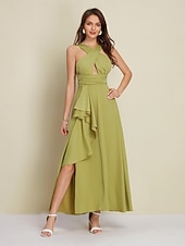 abordables Robe de cocktail-Robe longue de soirée/mariage/cocktail vert armée pour femme, en satin vert, col licou, fente sur le devant, robe asymétrique à volants pour impressionner 2024
