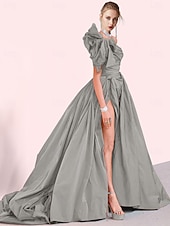 abordables ROUGE-Robe de soirée en A style célébrité robe formelle cravate noire traîne de chapelle sans manches une épaule taffetas avec fente plissée