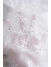 billige Blonder topper-Kvinne Hvit Elegant Blonde Topper Øyelet Bluse Brodert Hvit 3/4 Lengde Ermer Knappe-Ned Elegant Uformell Elegant Top Romantisk Petit Topper Sommerferie Antrekk Halvformelle Bluser