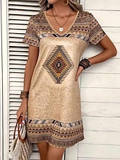 billiga Boho klänningar-Kvinnors Miniklänning Petiten Klänning T-Skjortklänning Tee Klänning Sommarklänning A-Linjeklänning Avslappnad Semester Födelsedag Avslappnad Lös Passform Geometrisk Kortsleeve V-Hals Khaki Sommar