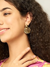 preiswerte Damen Ohrringe-Muschelohrringe aus goldenem Edelstahl für Damen – leichter und stilvoller Statement-Schmuck