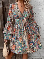 levne Boho šaty-Dámské Mini šaty Volnočasové šaty Boho šaty Elegantní Rozšířený rukáv Dovolená Denní Rande Volný Grafika Dlouhý rukáv Do V Colourful Jaro Podzim